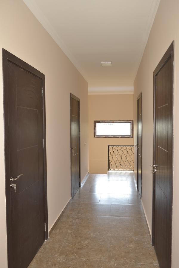 Hotel Sunny House Kobuleti Extérieur photo